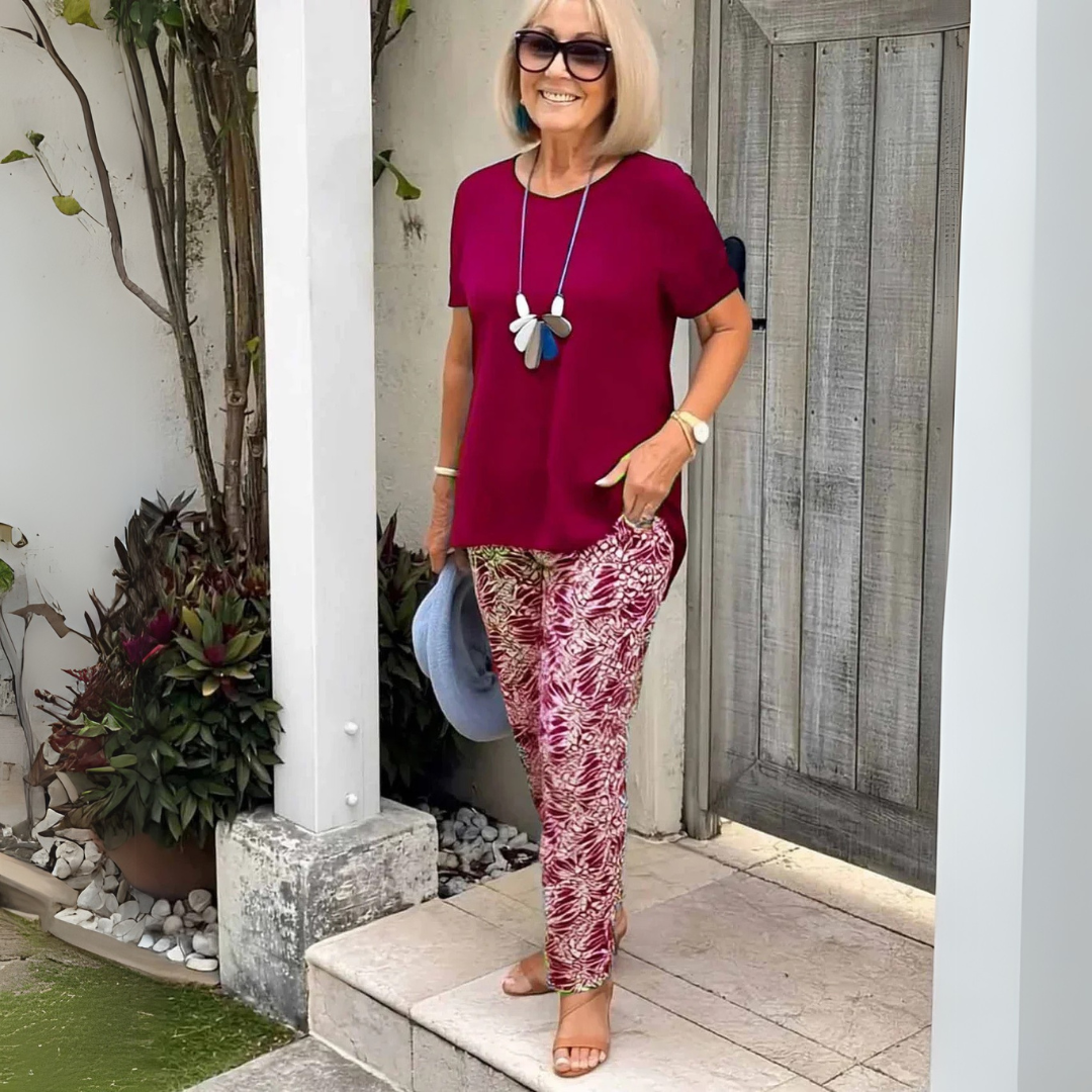 Tilde™ | Elegant todelt sett med figurnær passform