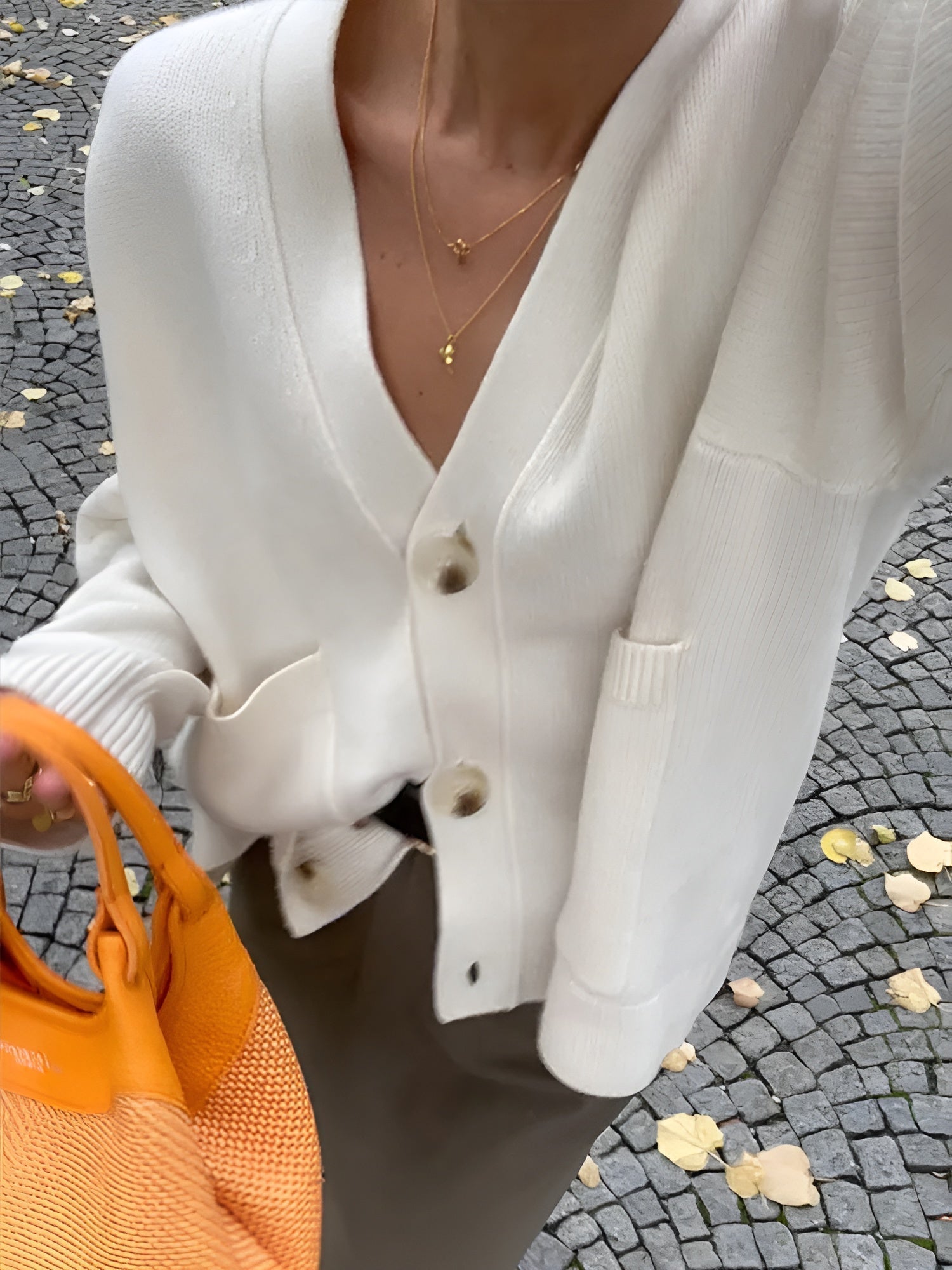 Sara™ | V-hals Vest med Knapper