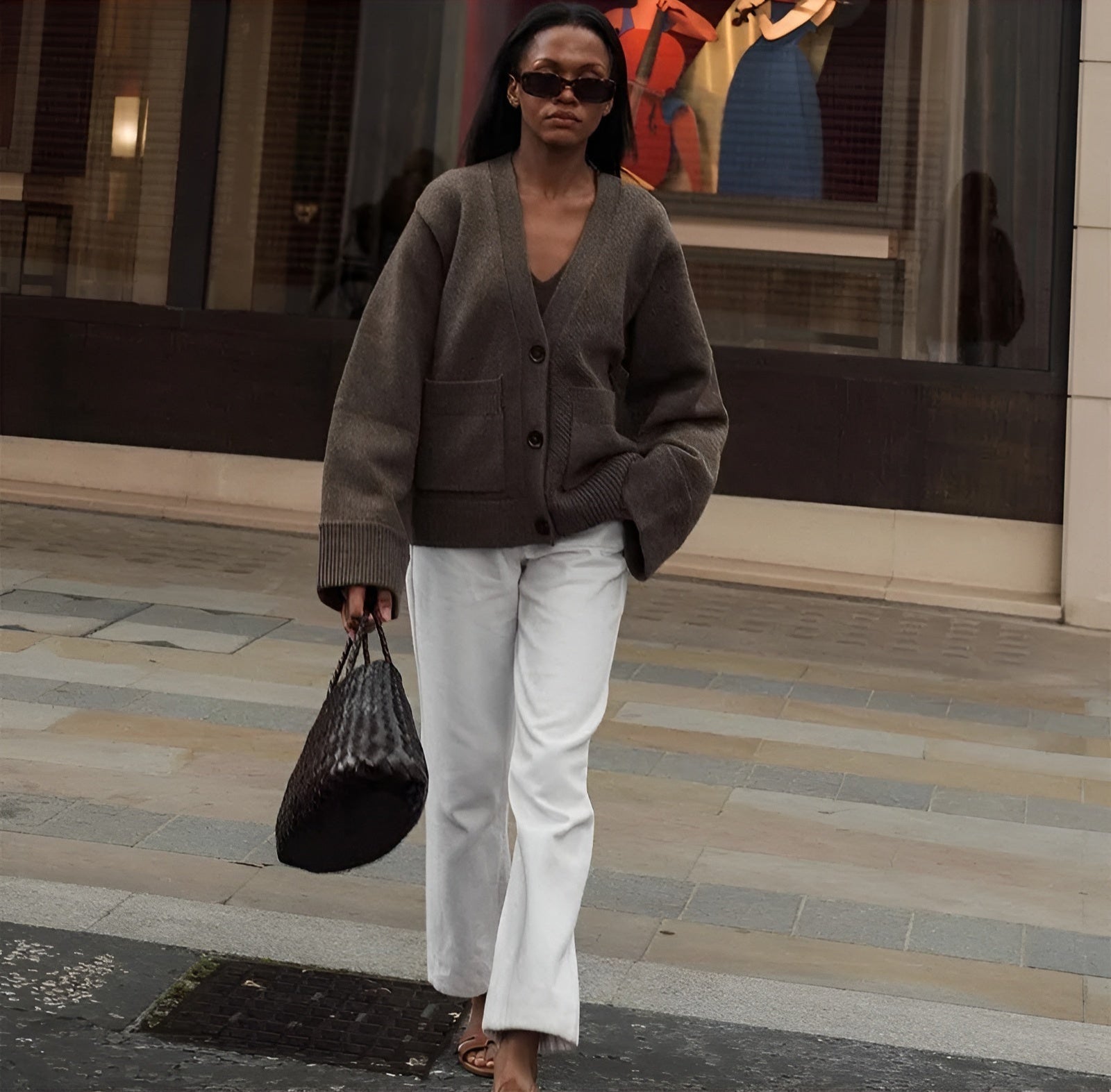 Sara™ | V-hals Vest med Knapper