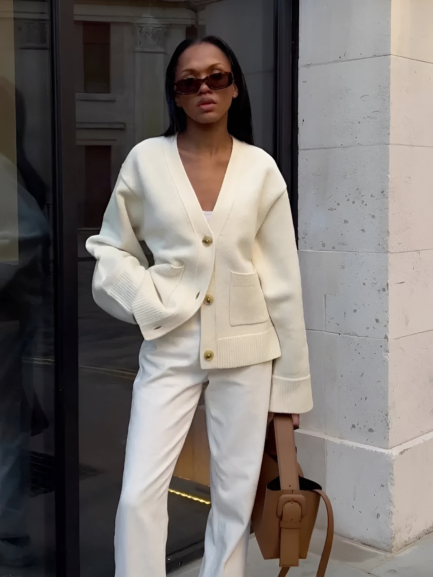 Sara™ | V-hals Vest med Knapper