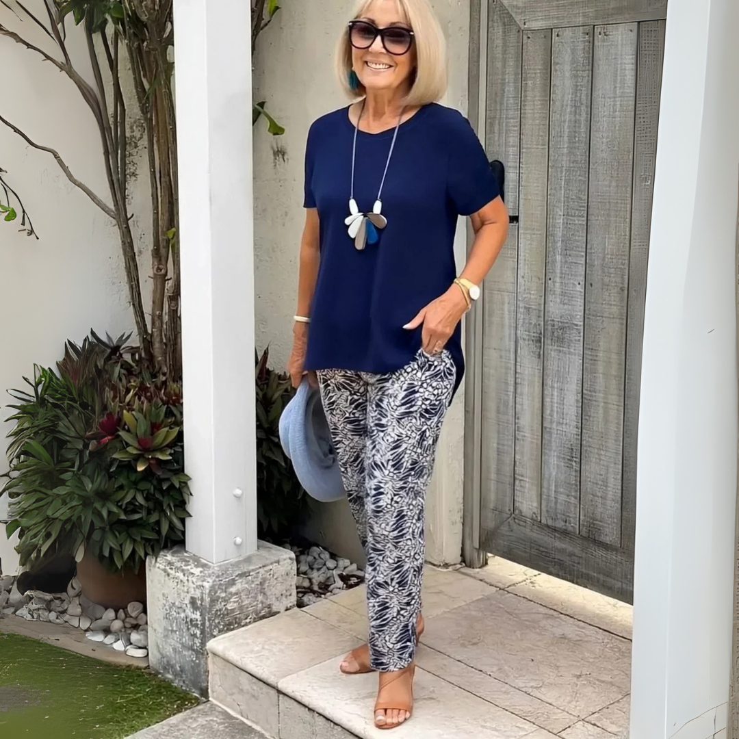 Tilde™ | Elegant todelt sett med figurnær passform