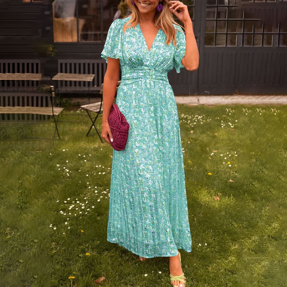 Linnea™ | Kjole med V-hals