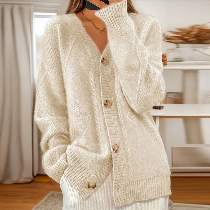 Charlotte™ | Koselig Kabelstrikket Cardigan