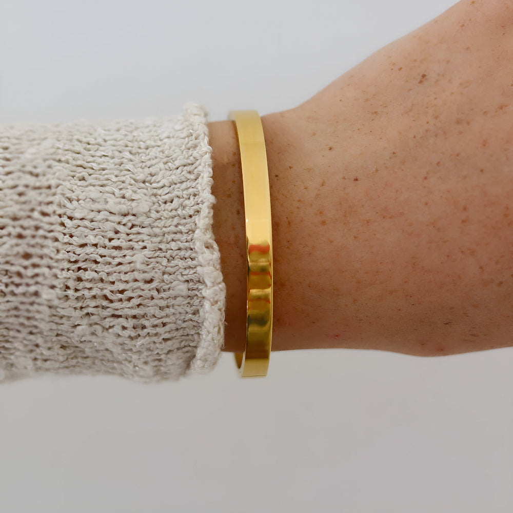 Febe™ | Minimalistisk Gullarmbånd