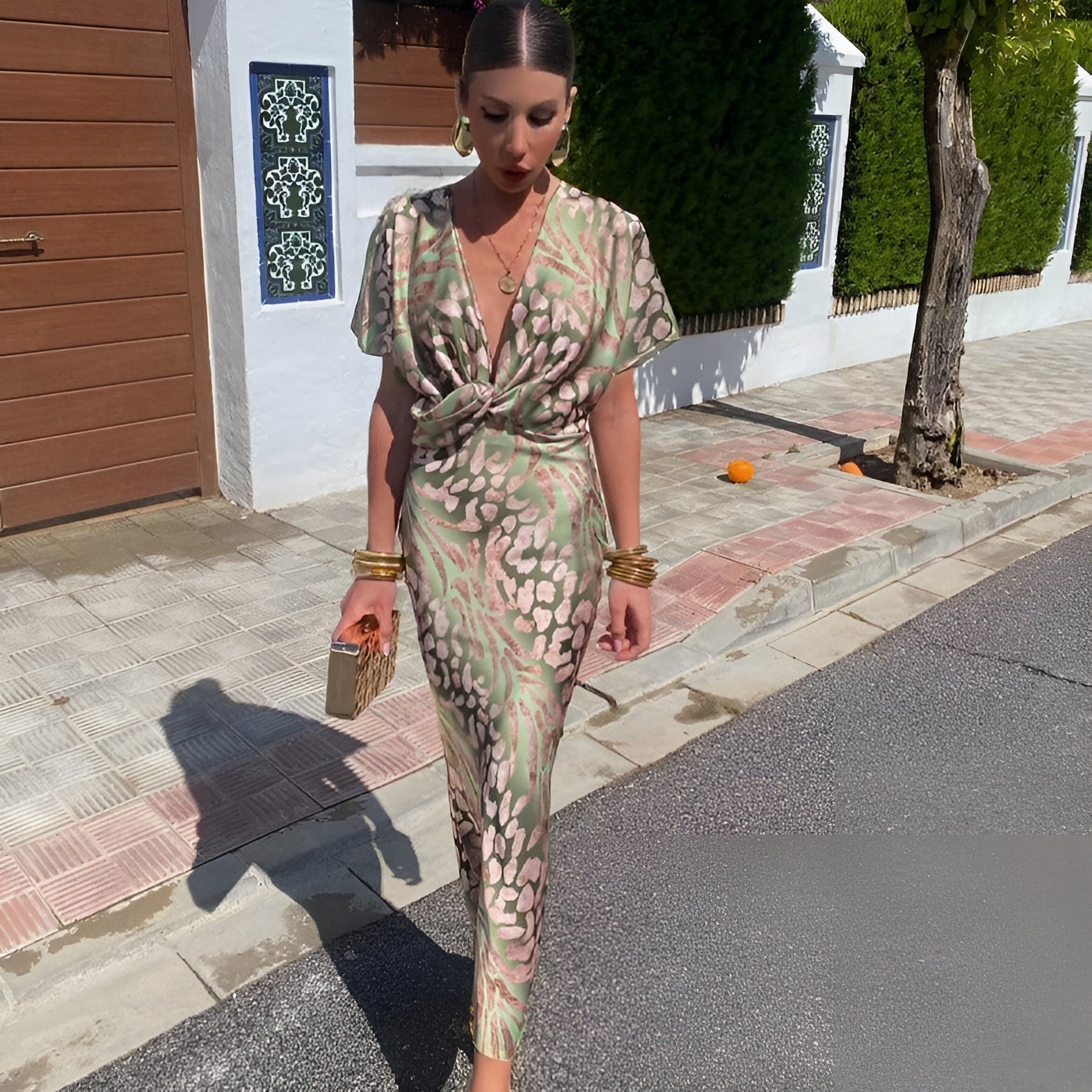 Mariëlle™ | Lang Kjole med Vridde V-hals