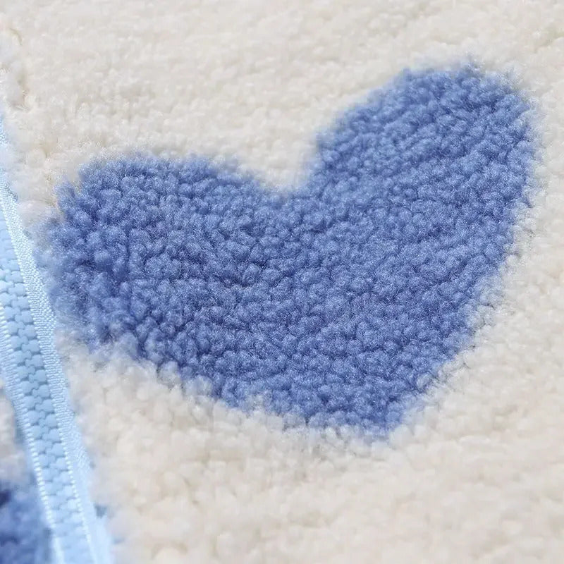 Kerstin™ | Vendbar jakke med hjerte detaljer